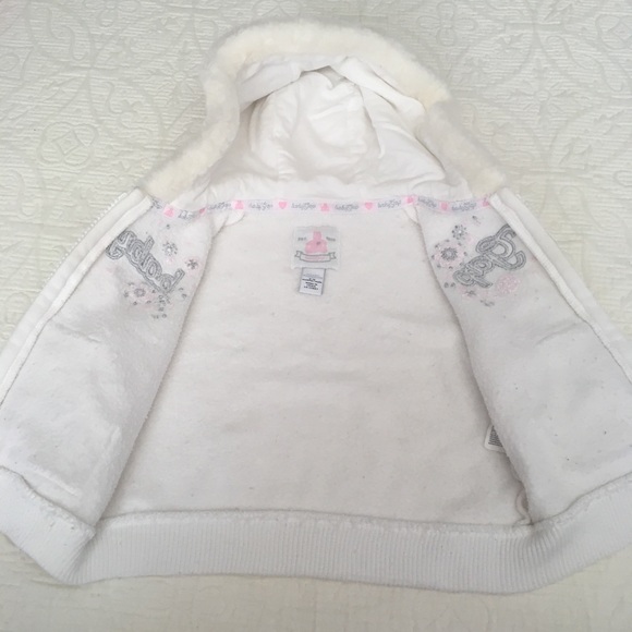 6-12m (3/$20) Gap Hoodie - Picture 3 of 10